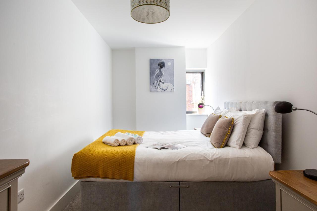 Modern Luxury Apartment, Sleeps 6, Best Location Belfast Dış mekan fotoğraf