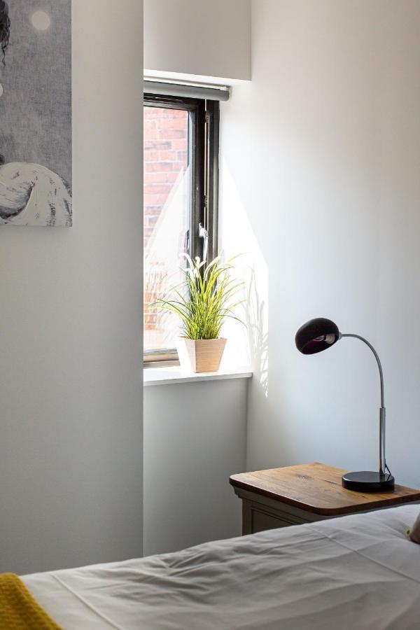 Modern Luxury Apartment, Sleeps 6, Best Location Belfast Dış mekan fotoğraf