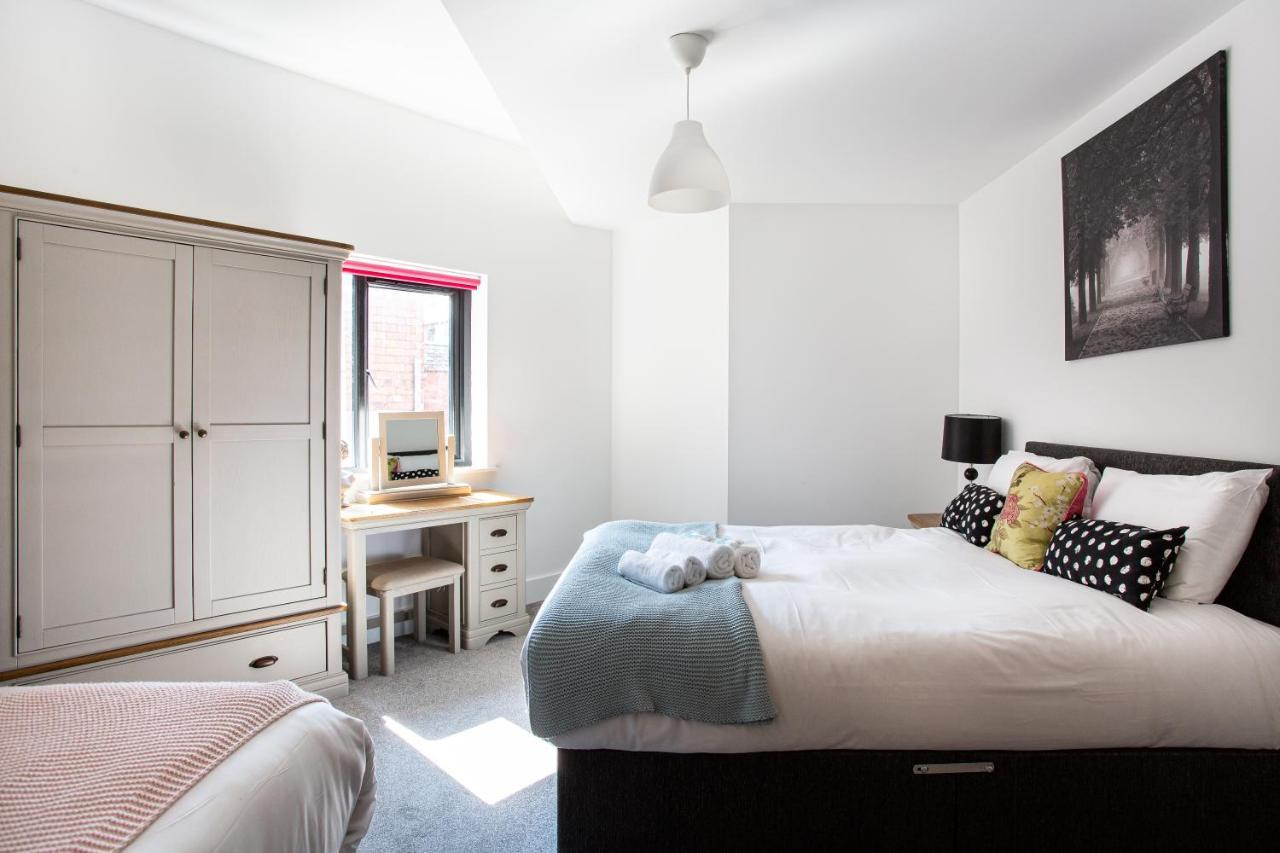 Modern Luxury Apartment, Sleeps 6, Best Location Belfast Dış mekan fotoğraf