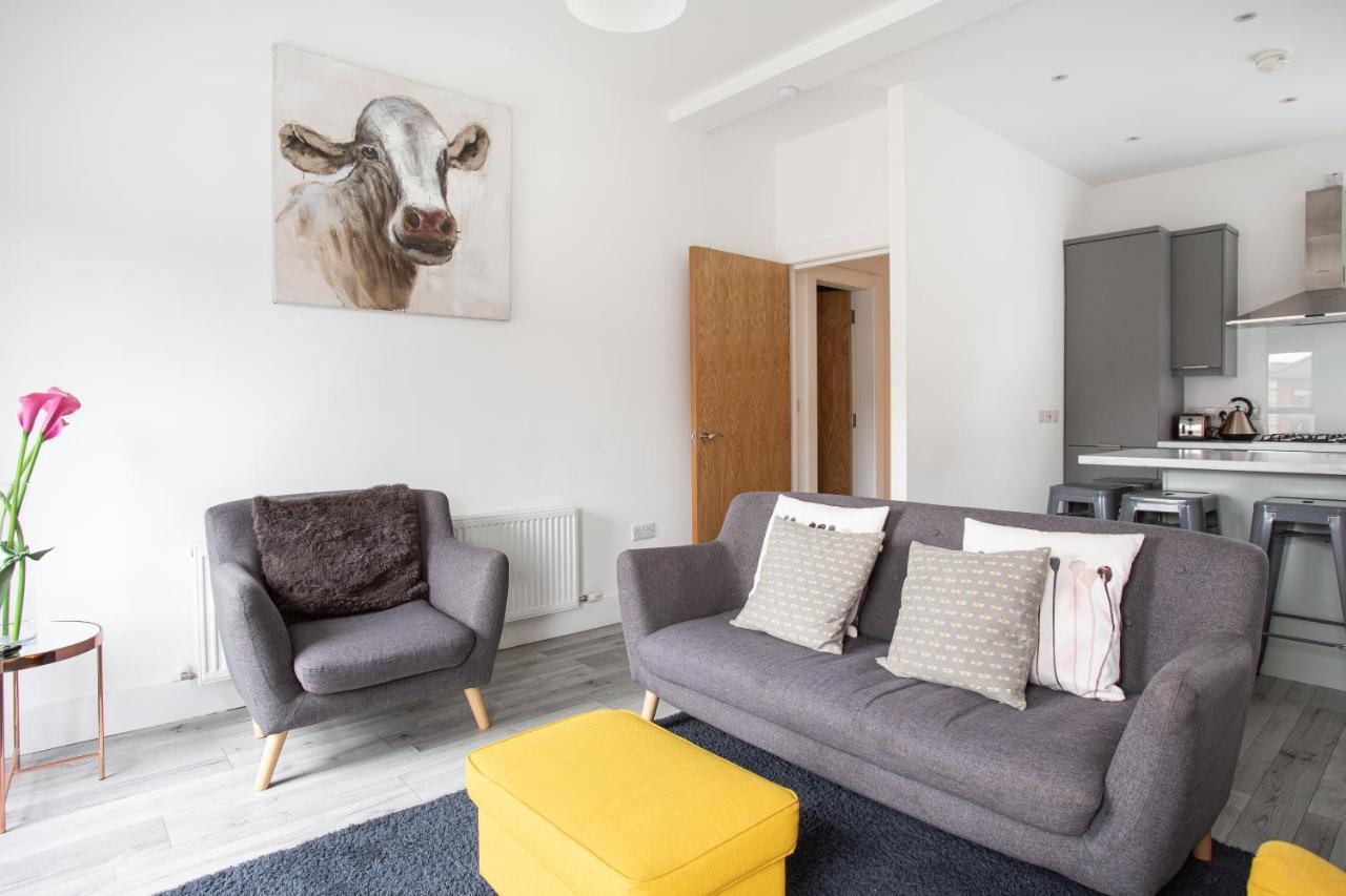Modern Luxury Apartment, Sleeps 6, Best Location Belfast Dış mekan fotoğraf